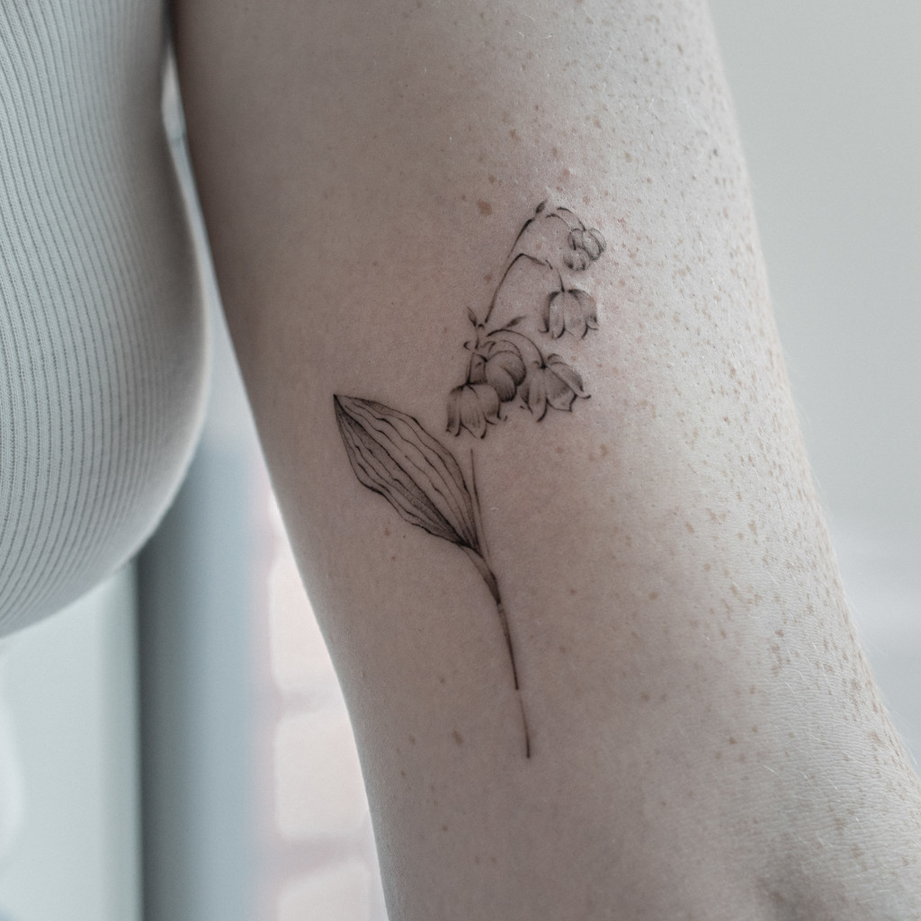  Lily of the valley - tattoo Amsterdam 