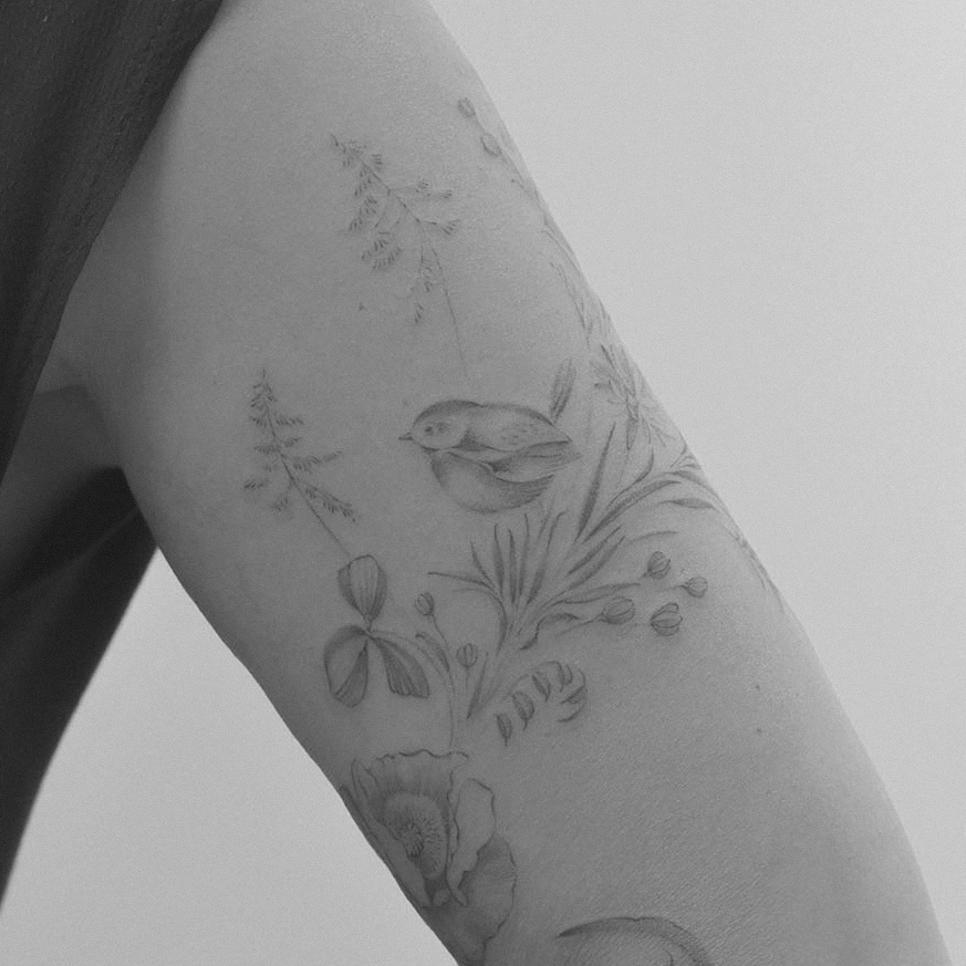 Floral tattoo - poppy flower Amsterdam